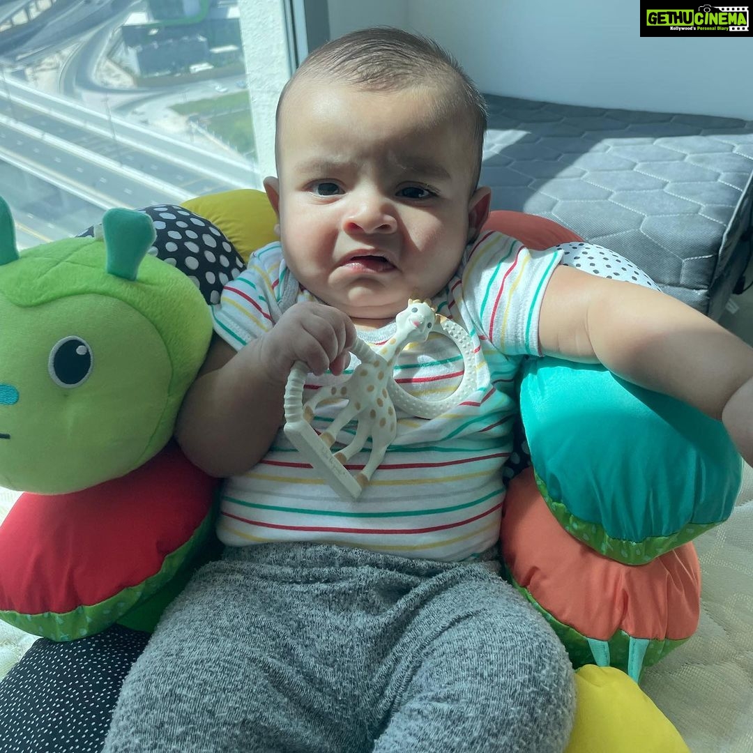 Ishaara Nair Instagram - Well, That sums up our day today π€£π
(swipe to see how it went) π€ͺ How was your day? Also on a scale of 1-10 what score will you give for his expressions? π€£π€£#3monthold #motherhood #4monthold #sleepregression #expressionking #enjoyingeverymoment #15weeksoldbaby Dubai, United Arab Emirates