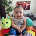 Ishaara Nair Instagram – At the end of the day, it’s all worth it ❤️🤩 also I think my Instagram has now become a space for my son ❤️ #gratefulheart #3monthsold #babymama #boymama #mamasboy #dadasboy #diapers #motherhood #motherhoodinspired #babyinfluencer #simplymamahood #babyboyaarin # mamauae #mamaindubai #postpartum #babiesofinstagram #mamasofinstagramunite Dubai, United Arab Emirates