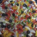 Ishika Singh Instagram - Can’t resist ... #pizzalover #italianfood #italianfoodlover #foodie #foodporn #pizza #pizzalove #pizzaholic #homemadepizza