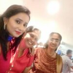 Ishika Singh Instagram - Pre dandiya click ;) #dandiyanight #discodandiya #navratri2017