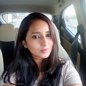 Ishika Singh Instagram - My new hair cut #selfietime #selfiefun #hairstyles #haircut