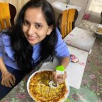 Ishika Singh Instagram - My love for pizza 🍕 knows no boundaries... #pizzalover #pizza🍕 #pizzatime #pizzapizzapizza #homemadepizza #pizzagram