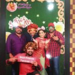 Ishika Singh Instagram – Enjoying bday party #bdaybash