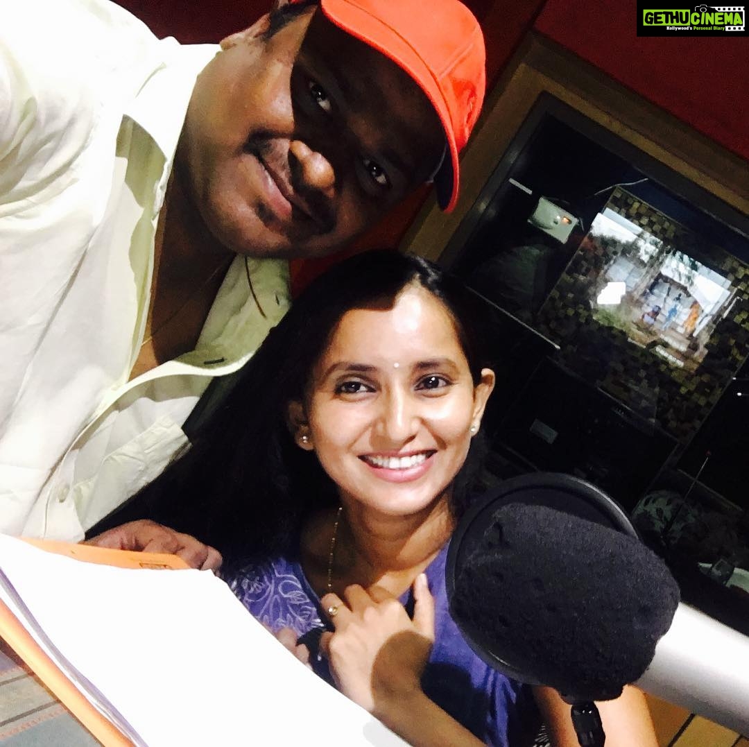 Ishika Singh Instagram - Get my Telugu diction right and believe it was the toughest job I ever did till now ... #actordubbing #actorslife🎬 #actorsworld #actoratwork #kobbarimatta #telugufilmindustry #telugufilmnagar
