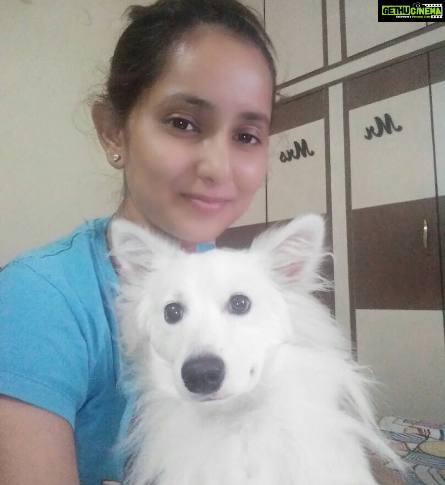 Ishika Singh Instagram - Me and my love ...ππππππΆπΆπΆπΆπΆππππππU r gods gift to me #puppydog #puppylove #petπΆ #petlove #petπΎ #dogπΆ #doglove