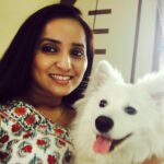 Ishika Singh Instagram - Me n my love #puppylove #puppydog #doglovers #dog🐶❤ #damroo