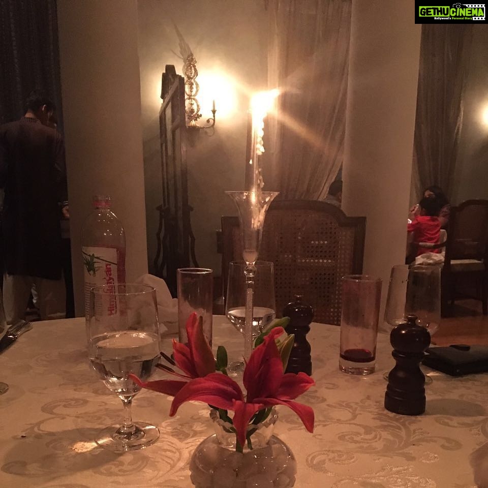 Ishika Singh Instagram - Dinner at #falaknumapalace it was simply beautiful