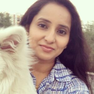 Ishika Singh Instagram - Happy new year #happynewyear2017 #damroo #doglovers #petlovers #petlover #dog🐶 #petlovers #pet
