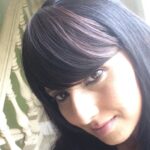 Ishika Singh Instagram - #fringe #hairstyles #haircut #shooting #actorslife #actor