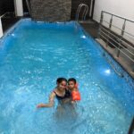 Ishika Singh Instagram - Jumped in water after a really long time … great welcome to the monsoon #monsoonseason #monsoonblues #pooltime #poolday #poolarea #swimmingtime #swimmingintherain #thankgod #pari #pyaaripari #pariopari #meripari