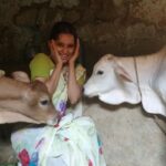 Ishika Singh Instagram - I was so scared ... #filmmaking #filmshoot #actorslife #animallove #calf