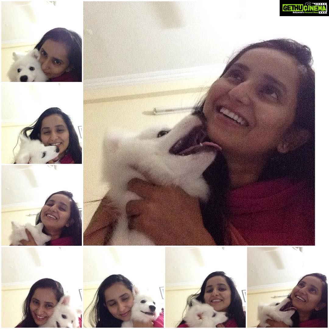 Ishika Singh Instagram - #puppylove #petlovers #puppy🐶