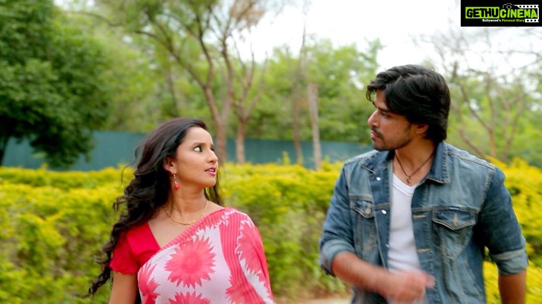 Ishika Singh Instagram - #song #songshooting #badichowdi #actor #actorslife #shooting