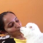 Ishika Singh Instagram - The moment when ur pet kisses u back #puppydog #puppylove #kiss #pet #dogkiss #dogkissesarethebest