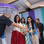 Ishika Singh Instagram - Lamp lighting ... #hyderabadfoodiesclub #hyderabadfoodie @bongfooodie @bongfooodie