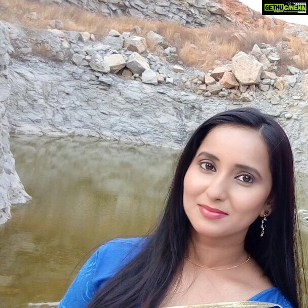 Ishika Singh Instagram - Selfie during the shoot