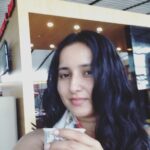 Ishika Singh Instagram - Sleepy eyes ...