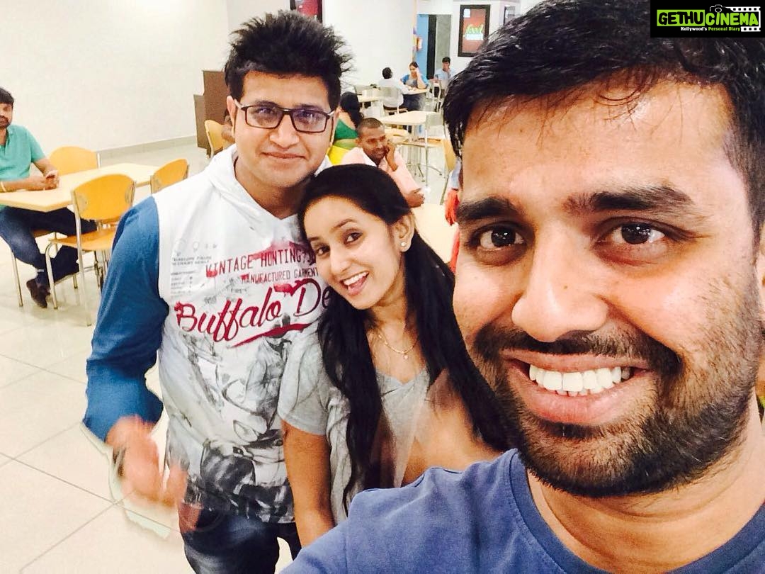 Ishika Singh Instagram - Out with my brothers for a movie