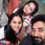 Ishika Singh Instagram – Jumping in for selfie