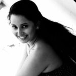 Ishika Singh Instagram -