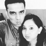 Ishika Singh Instagram - Siblings Rakhi masti continues ... Day 2