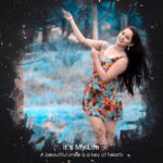 Ishika Singh Instagram - Thanks to vishal ... @vishalraaga #happiness #artistlife #photooftheday #photoshoot #shooting #makeup #beautifulplace #colorful #frozenheart #loveit