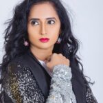 Ishika Singh Instagram - Stay focused on your peace , Goal and happiness . Don’t waste time on anything that do not contribute to your growth . #growthmindset #growth #focused #focus #lifeisgood #photooftheday #photography #photoshoot #photographylovers #actionfigurephotography #tollywood #telugufilmnagar #telugufilmindustry #actorslife🎬 #actoratwork #actorsjob @mani_makeup_expert @ssfashionphotography @shivassofficial