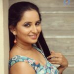 Ishika Singh Instagram -