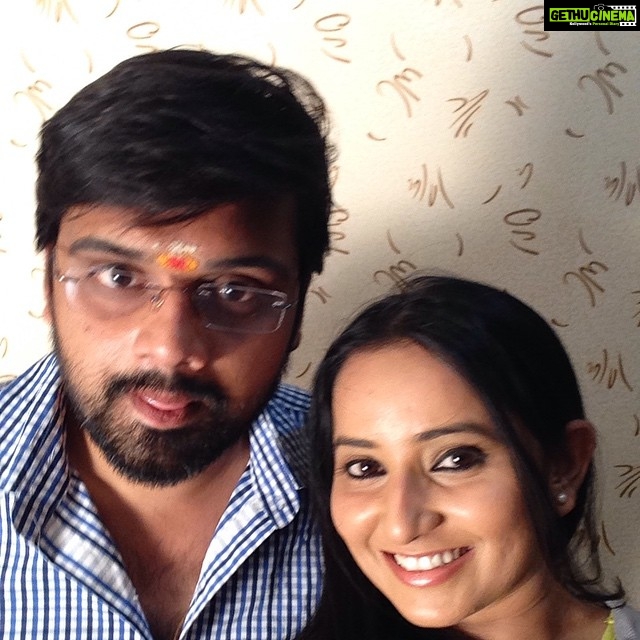 Ishika Singh Instagram - Selfie with the director ... Nice guy