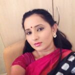 Ishika Singh Instagram -