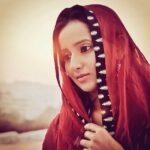 Ishika Singh Instagram –