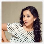 Ishika Singh Instagram - I love this tee that iam wearing