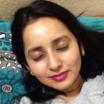 Ishika Singh Instagram – Sleeping selfie … N yes I sleep with lipstick on :) what if I find my Prince Charming in my dream ? !!!???? Gn