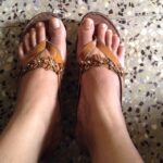 Ishika Singh Instagram - My new catwalk sandals which I bought it online MRP 1428 n I paid 448 aft all coupons n discount . Moms proud of me n finally realized tht am too blessed with a perfect Rajasthani business mind like my other cousins ;) hahahahhaah