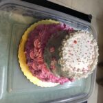 Ishika Singh Instagram - My baby turns one ... called couple of kids but ordered huge cake .... 🙃 #birthdaycake #birthdaygal #birthdaycupcakes #birthdaycelebrations #pinkandwhitecake