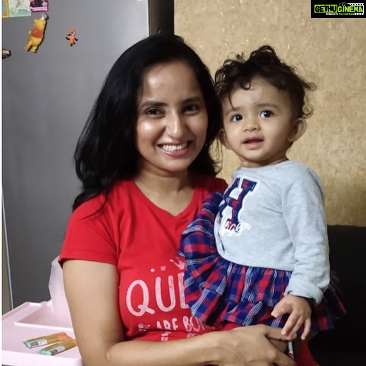 Ishika Singh - 301 Likes - One of those days ... When u can’t go to work but work comes home 🏠 #coronatimes #workfromhome #workcomeshome #selfiewithbaby #cutebabiesofinstagram #babylove #mybaby #lovetobewithmybaby #shoot #shootingtime #actorslife #actoratwork #actorslife🎬 #actoratwork😊😊 #telugufilmnagar #telugufilmindustry #voiceover @shirinsriram #shirinsriram #shirinsriramcafe #paripari #pari #pyaaripari