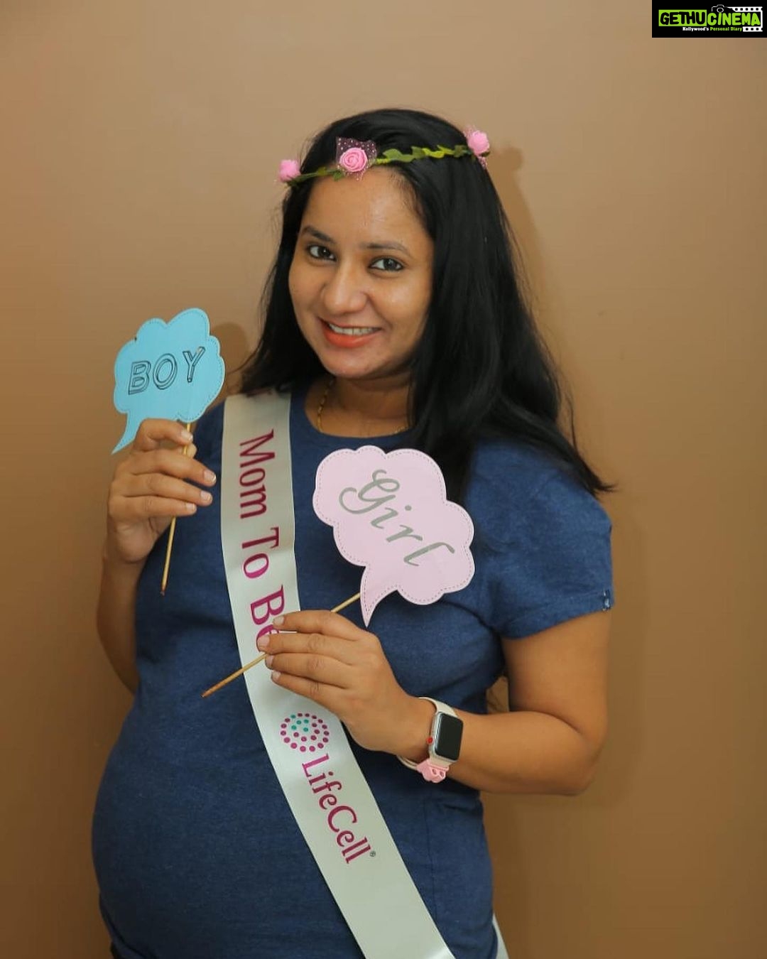 Ishika Singh Instagram - I still remember those visits to my gynaecologist @swapnahealthcare . While Sitting on that bench listening to dr deepti … holding boy and gal card and only one thing that was in my mind …. O god … ! when will this baby come out ( don’t care if it’s boy or gal ) and when Can i b like before … never did I know that my life won’t b the same like before… my outlook towards life … responsibilities … likes and dislikes everything changed forever and for good 😊. From Myntra , Nykaa to first cry shopping 🛍 from spa saloon visits to Pediatrician visits , from hectic work schedules , meetings .. plannings , shoots to changing diapers , making baby food and playing with her blocks … From Justin Biber … game of thrones .. to cocomelon , masha and the bear 🐻… My life has changed and so far it’s good and am@enjoying it . Together we both r completing 2 and I feel it’s an achievement for both of us . Finally I could find someone who partially understands me now ;) and someone whom I can Love totally totally totally #girlsgrowingup #girlsgrowfast #secondbirthday #secondbirthdaypost #motherfeelings #momslove #newtomotherhood #enjoyingmotherhood