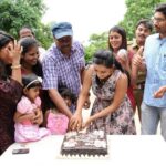 Ishika Singh Instagram – Cutting d yummy cake I love ds moment