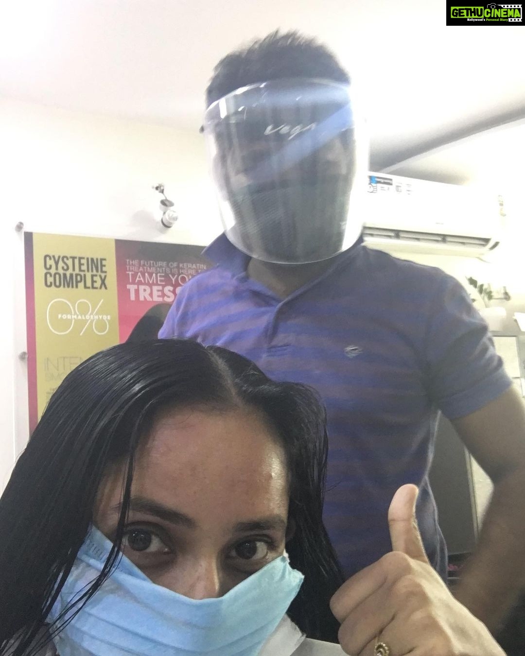 Ishika Singh - 270 Likes - Totally felt safe .My favourite hair stylist Anand .Long due hair cut 💇♀️ #haircut #saloonvisit #saloonvisitafterlockdown @beyouncehairandbeautystudio