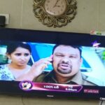 Ishika Singh Instagram - My friend sends me this pic ... n I was like ..kattiii ...... 😤🥵went back to 2014 , cells are reactivated to bounce back soon ... #filmmaking #actorslife🎬 #actoratwork #onceanactoralwaysanactor #telugufilmnagar #telugufilmindustry #hrudayakaleyam
