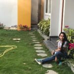 Ishika Singh Instagram – Cleaned the entire lawn … so tired no energy for a pic #lawncare #lawnmaintenance #tiredmom #tired😴 #csectionmama #tiringwork #exhaustedpigeon
