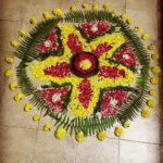 Ishika Singh Instagram - Happy onam to all :) #onam2019 #happyonamtoall😊🌻🌼 welcoming king 👑 mahabali #kingmahabali