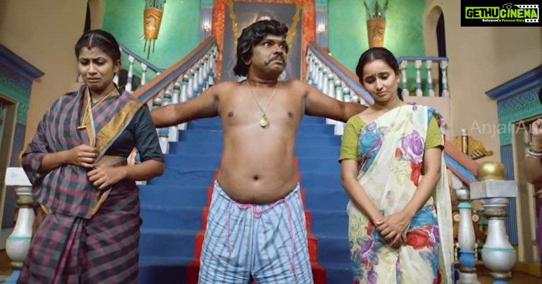 Ishika Singh Instagram - In darkness , in sorrow ... in riches , poverty ... with shirt ... without shirt ... we are always together . Leaves of a family man . #kobbarimatta #kobbarimattaonaug10 #kobbarimattamovie #telugufilmnagar #telugufilmindustry #telugumovies #tollywood