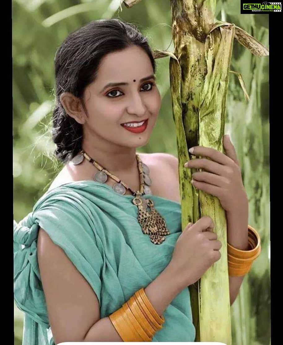 Ishika Singh - 247 Likes - Is that me ... I don’t know 🤷♀️ @ssfashionphotography what say shiva !! #telugufilmnagar #actorslife🎬 #telugufilmindustry #actoratwork #rural_love #rurallook #arakudiaries