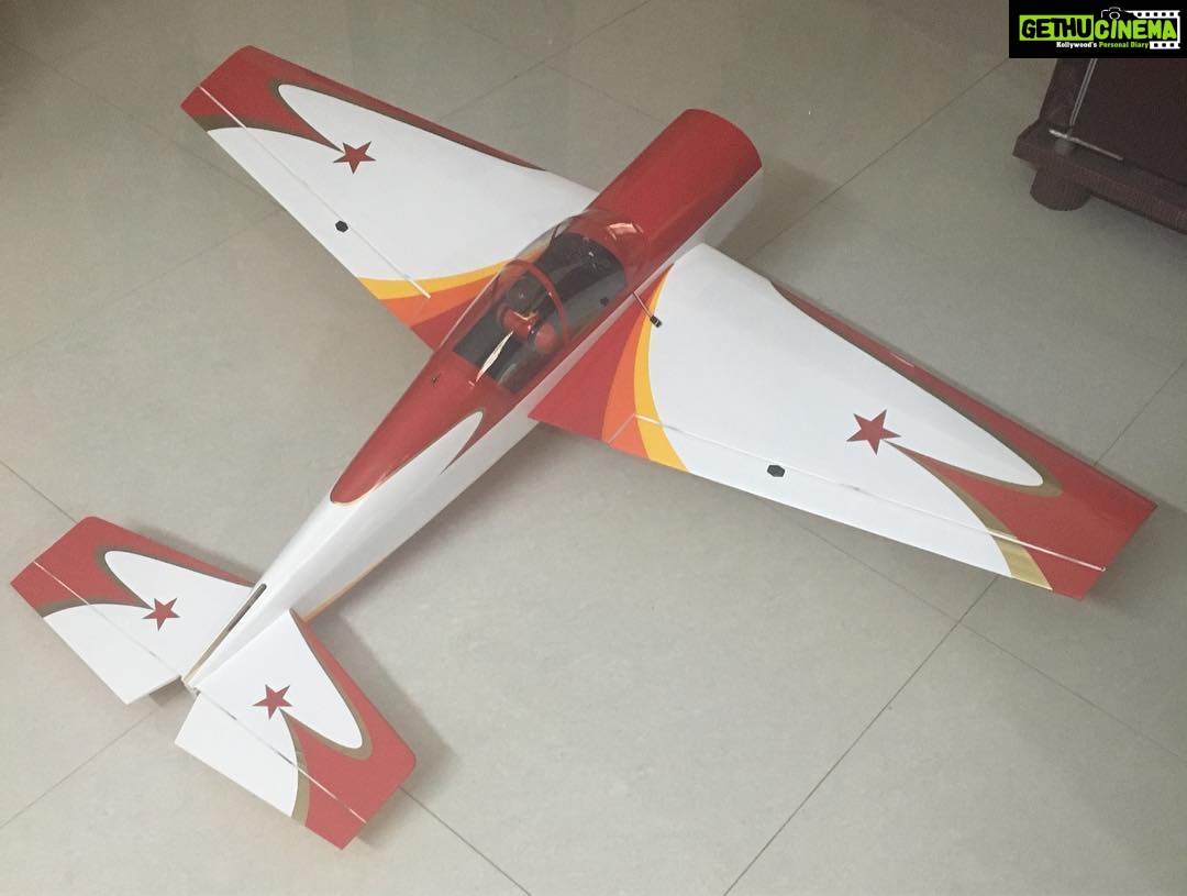 Ishika Singh Instagram - Almost ready to touch sky ... getting it piece by piece together ! #aeromodelling #aeromodeller #hobbyflying #aeromodellingindia #flyingsteps #modelflying