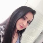 Ishika Singh Instagram - Something which I don’t like but I have to do it ... selfie and than post ;) 😋 #selfie_time #actorslife #actoratwork #telugufilmindustry #telugufilmnagar
