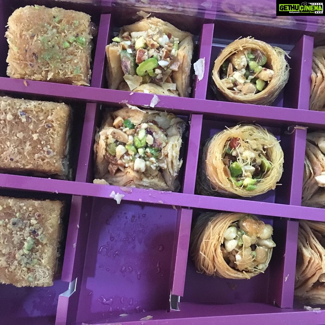 Ishika Singh Instagram - Can’t tel u how happy I am with these sweet little things .. tasty , crispy and juicy ..u made me special #baklava #evbaklavası #dadus #evbaklavası