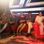 Ishika Singh Instagram - Getting my mic right and setting for 45 mins show #telvisionchatshow #interview #tvshows #telugufilmindustry #telugufilmnagar #kobbarimatta #actorslife🎬 #actoratwork #actorlife . Most of the time i was silent bcoz i didnt get any ....😂