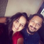 Ishika Singh Instagram – Metttttt a really old friend … such a sweet heart … time flies … thanks Vipin for meeting …recollecting all the old memories and madness ! @vipznair love u friend … wish u lot of success#friendzone #friendshipgoals #oldfriends #bestie #lovelyday