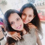 Ishika Singh Instagram – Friends 👭 #bestie #friendshipgoals